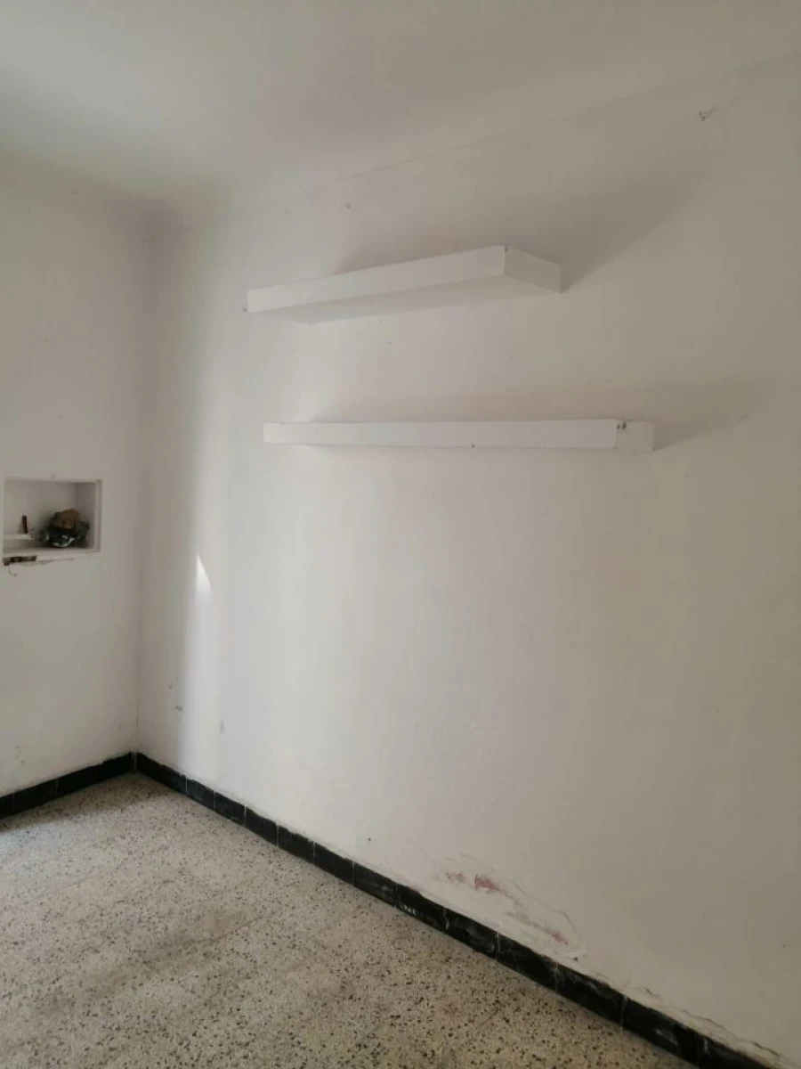 Moradia T2 para Venda em Assunção, Ajuda, Salvador e Santo Ildefonso Foto 6