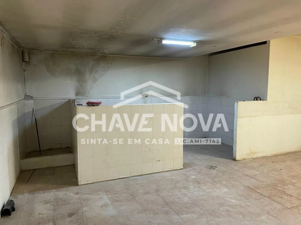 Negócio para Venda em Arcozelo Foto 19