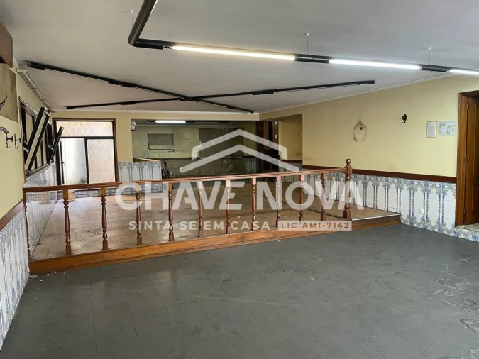 Negócio para Venda em Arcozelo Foto 23