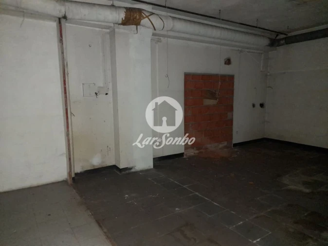 Loja para Venda em Paredes Foto 3