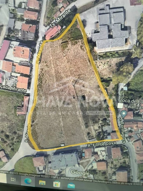 Terreno para Venda em Oliveira do Douro