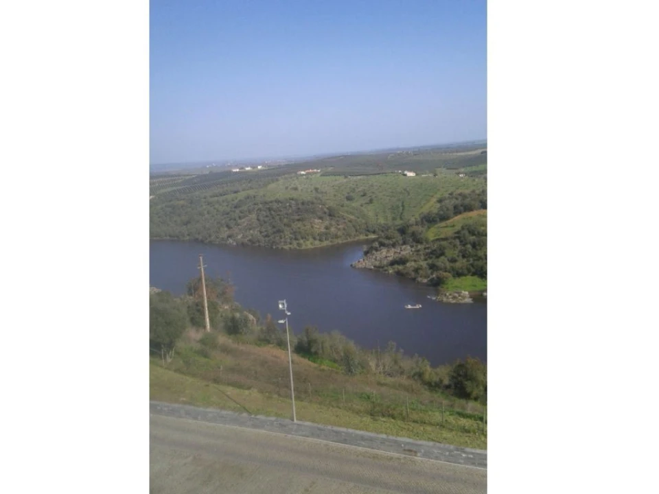 Quinta T3 para Venda em Alcórrego e Maranhão Foto 2