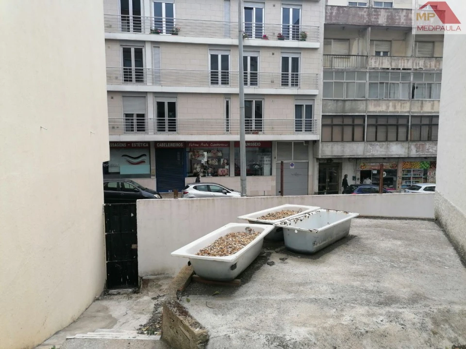 Terreno Misto para Venda em Agualva e Mira-Sintra Foto 5