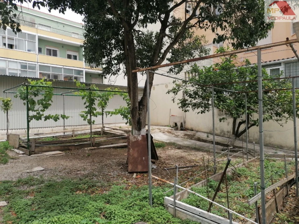 Terreno Misto para Venda em Agualva e Mira-Sintra Foto 18