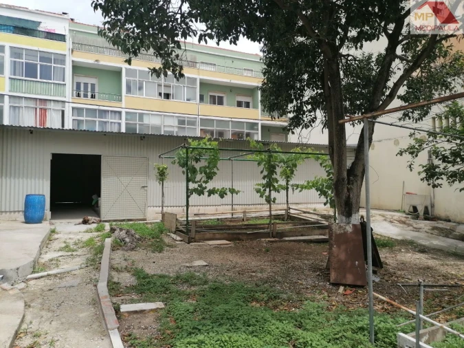 Terreno Misto para Venda em Agualva e Mira-Sintra Foto 17