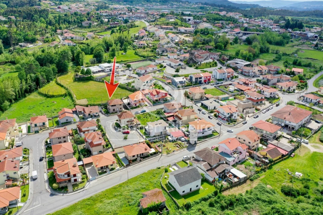 Moradia T4 para Venda em São Gens Foto 37