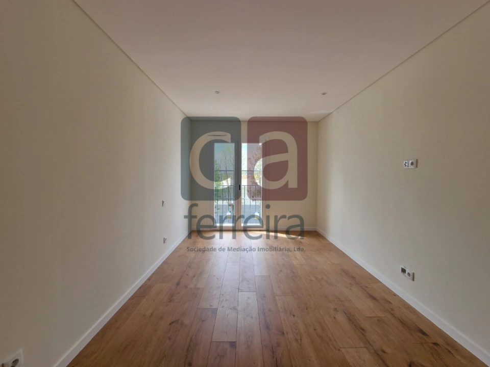 Apartamento T3 para Venda em Almeirim Foto 24