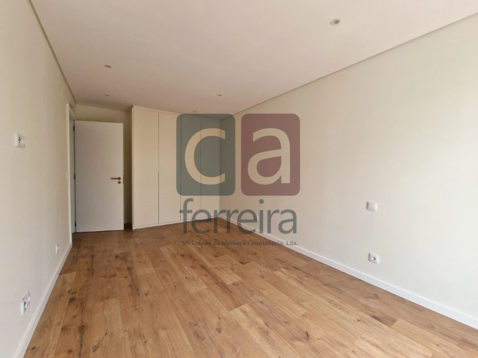 Apartamento T3 para Venda em Almeirim Foto 25
