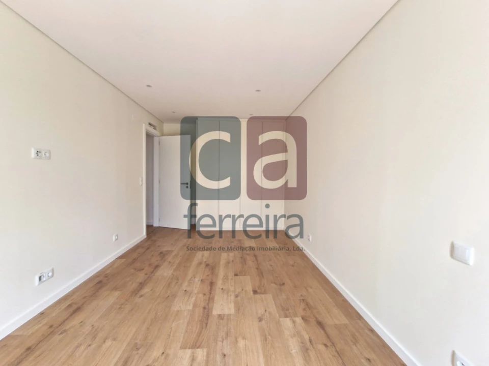 Apartamento T3 para Venda em Almeirim Foto 26
