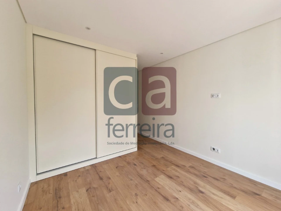 Apartamento T3 para Venda em Almeirim Foto 29