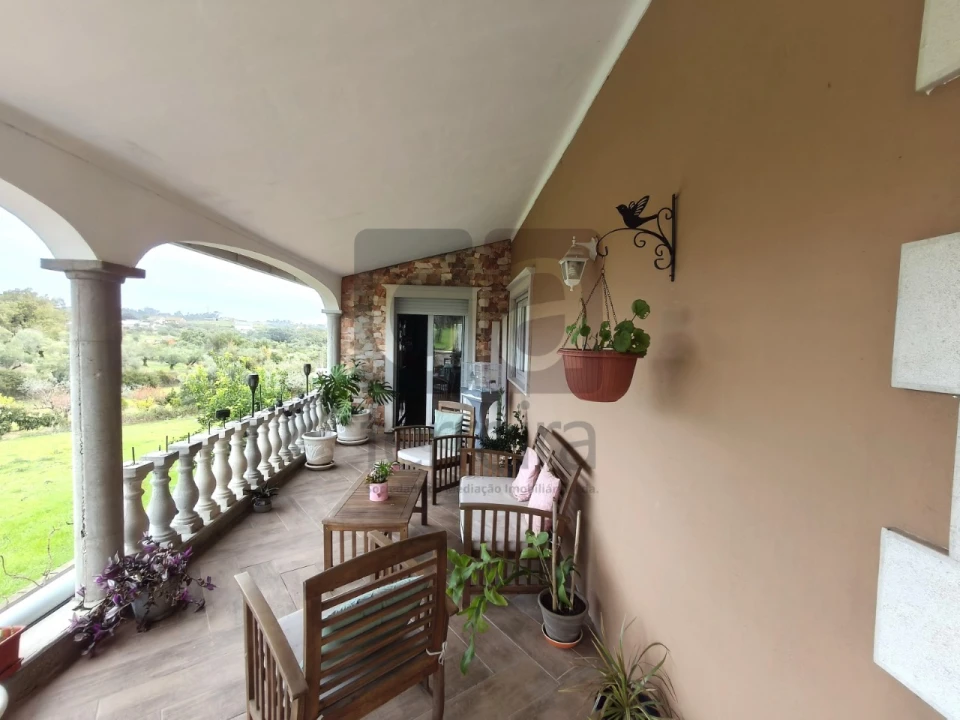 Moradia T5 para Venda em Assentiz Foto 4