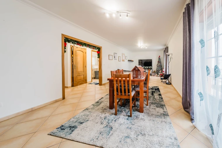 Apartamento T3 para Venda em Atouguia da Baleia Foto 1