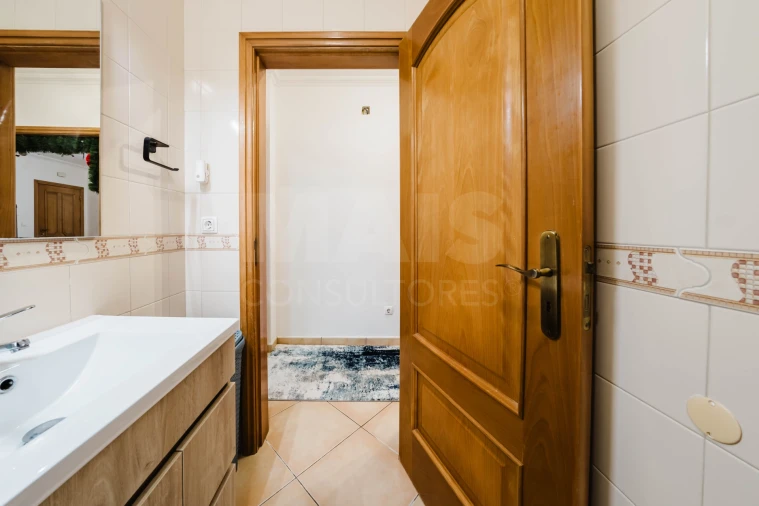 Apartamento T3 para Venda em Atouguia da Baleia Foto 10