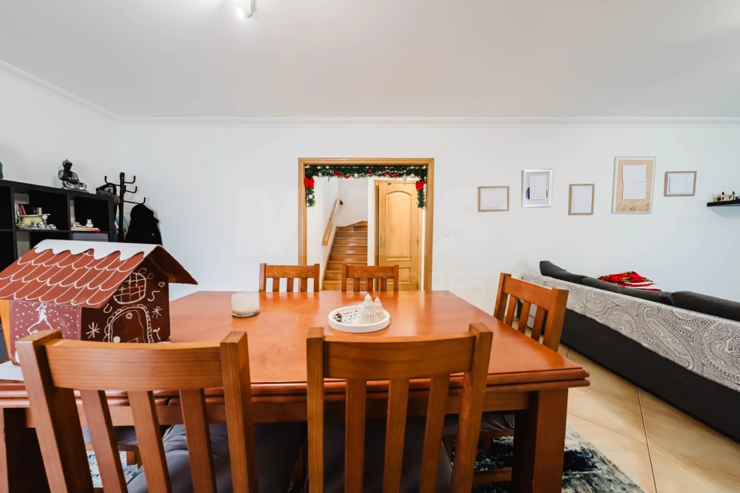 Apartamento T3 para Venda em Atouguia da Baleia Foto 6