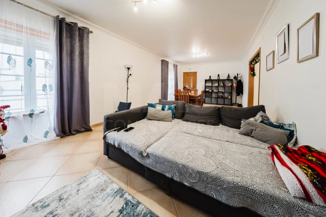 Apartamento T3 para Venda em Atouguia da Baleia Foto 7