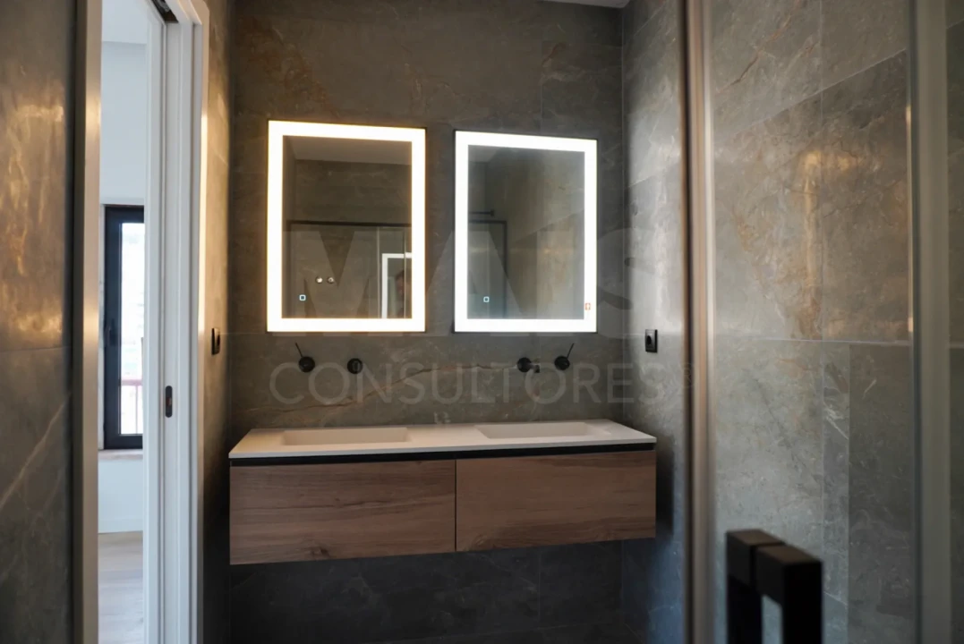 Apartamento T1 para Venda em Massamá e Monte Abraão Foto 9