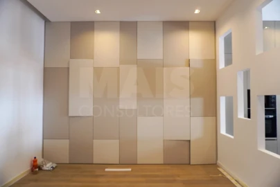 Apartamento T1 para Venda em Massamá e Monte Abraão
