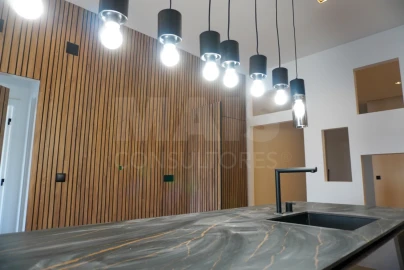 Apartamento T1 para Venda em Massamá e Monte Abraão