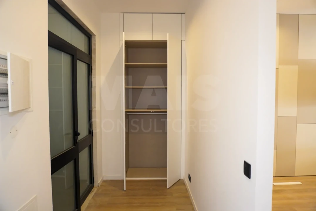 Apartamento T1 para Venda em Massamá e Monte Abraão Foto 6
