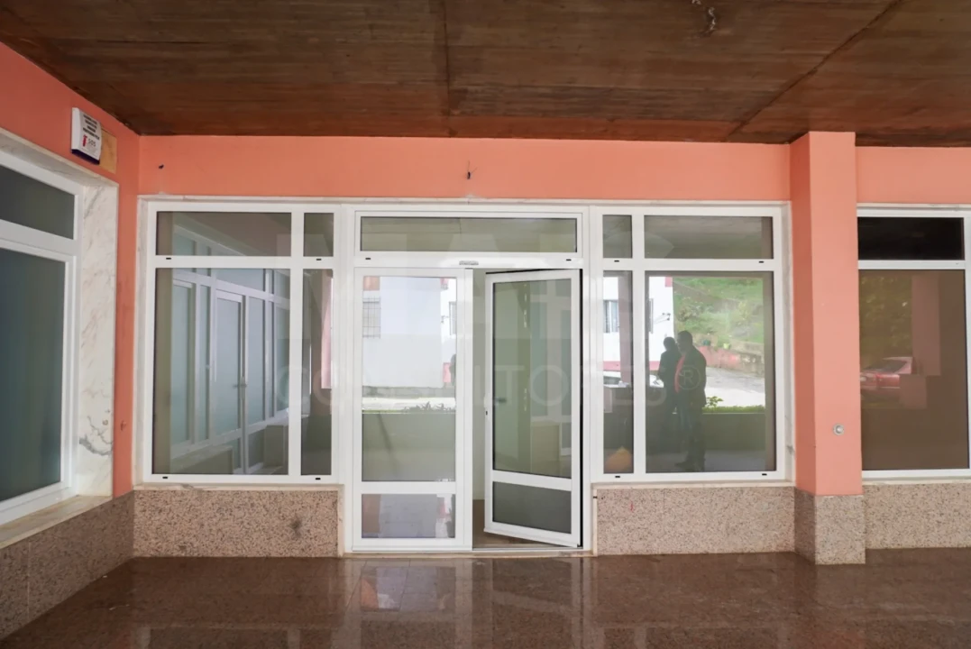 Apartamento para Venda em Massamá e Monte Abraão Foto 11