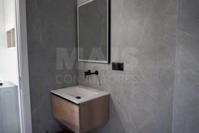 Apartamento para Venda em Massamá e Monte Abraão
