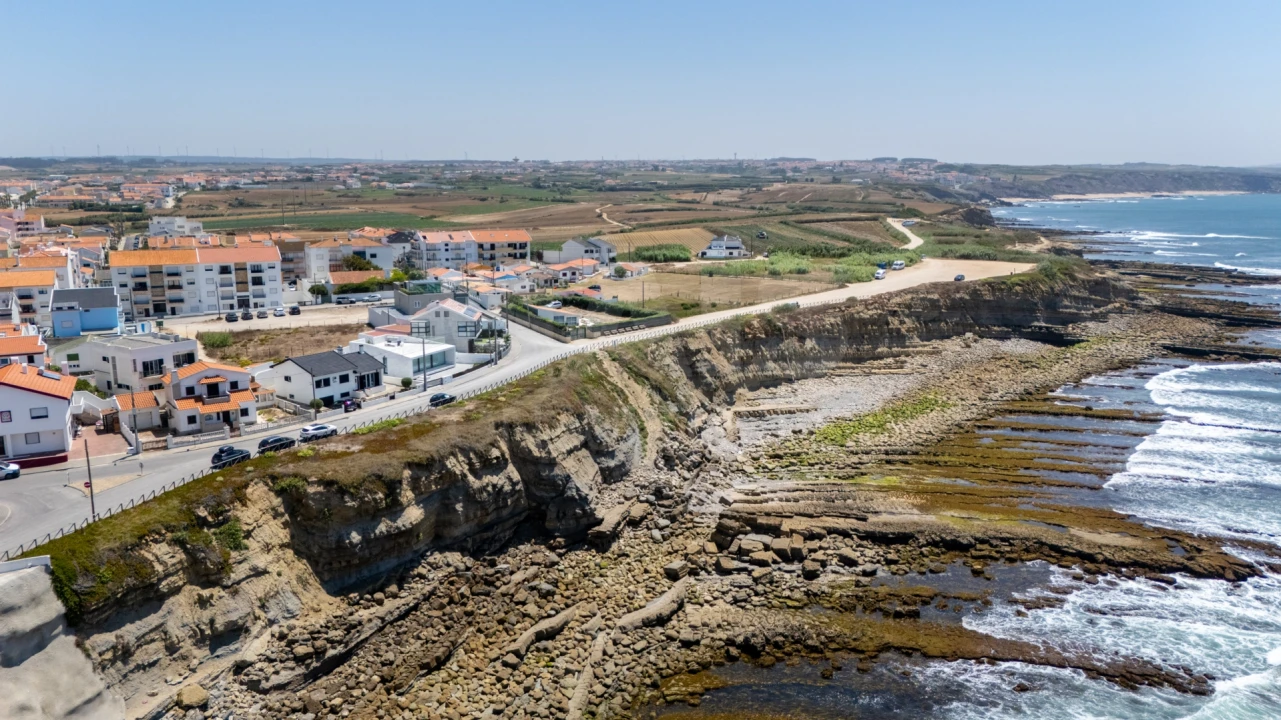 Terreno para Venda em Atouguia da Baleia Foto 7