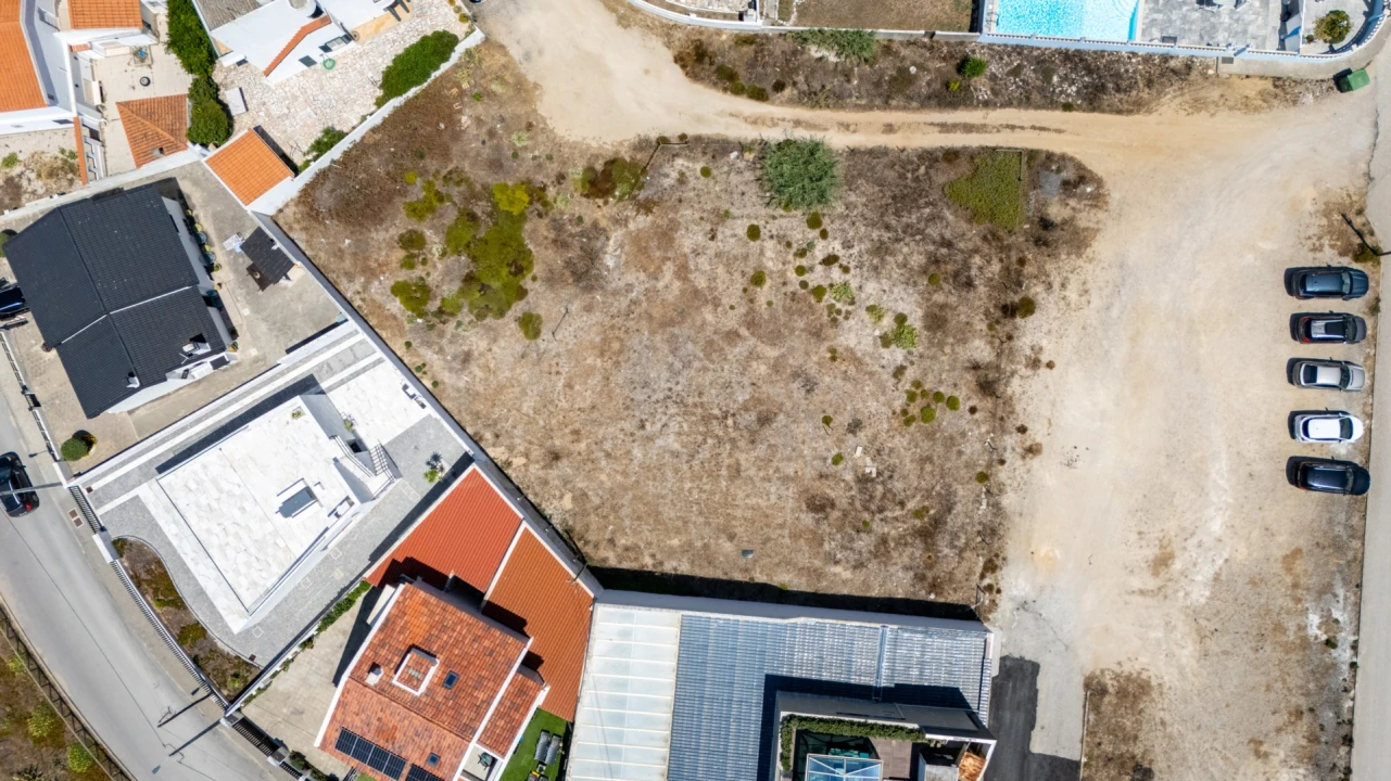 Terreno para Venda em Atouguia da Baleia Foto 4