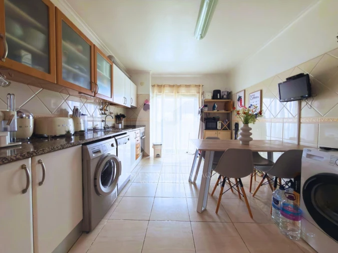 Apartamento T2 para Venda em Faro (Sé e São Pedro) Foto 5