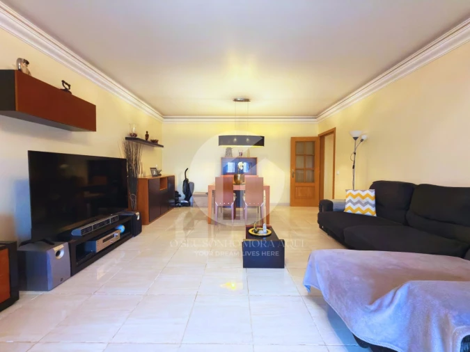 Apartamento T2 para Venda em Faro (Sé e São Pedro) Foto 9