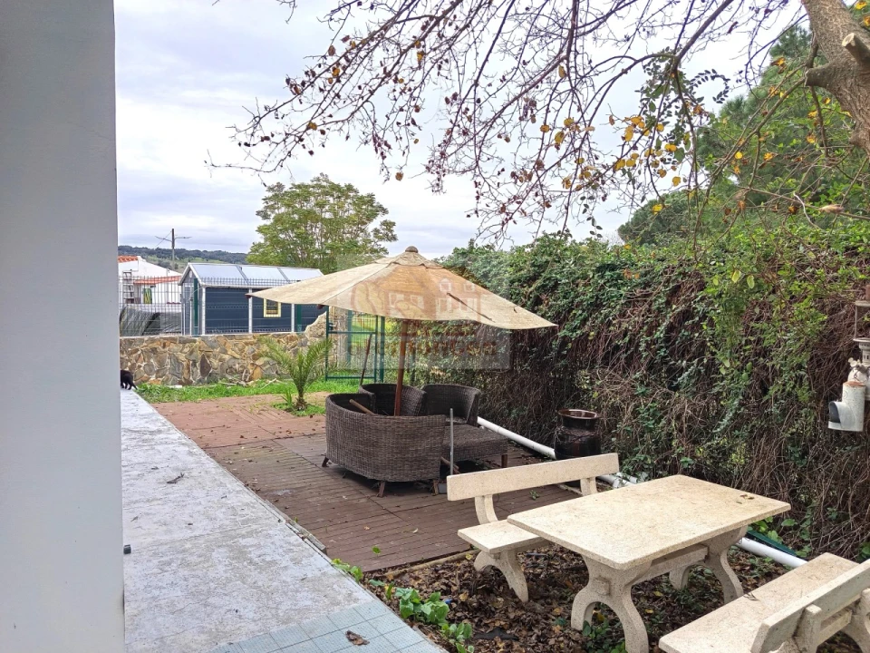 Moradia T2 para Venda em Torrão Foto 3