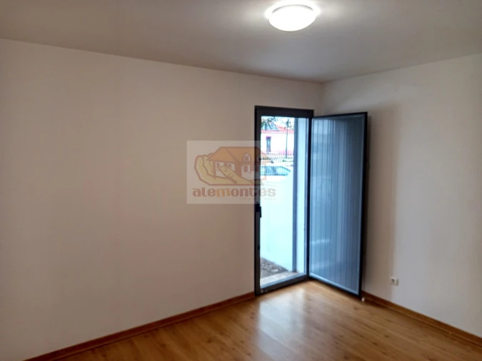 Moradia T2 para Venda em Torrão Foto 10