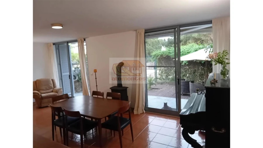 Moradia T2 para Venda em Torrão Foto 6