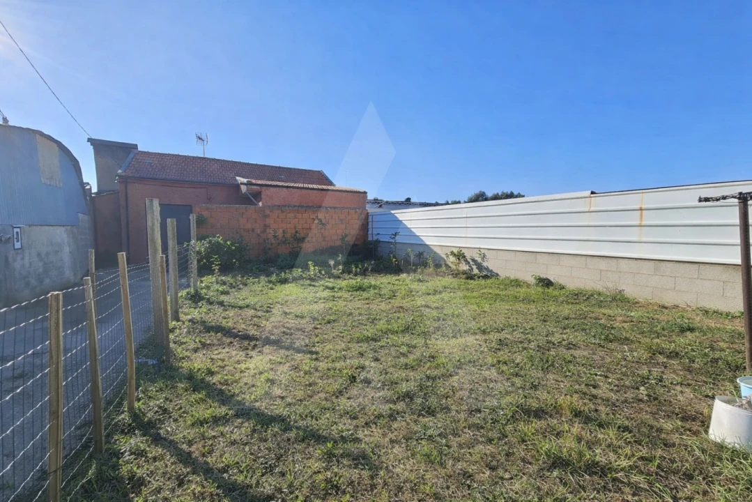 Moradia T2 para Venda em Oliveira do Bairro Foto 14