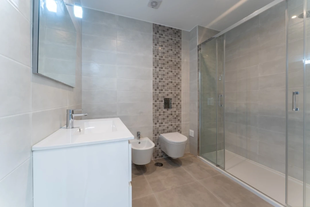 Apartamento T1 para Venda em Nazare Foto 19