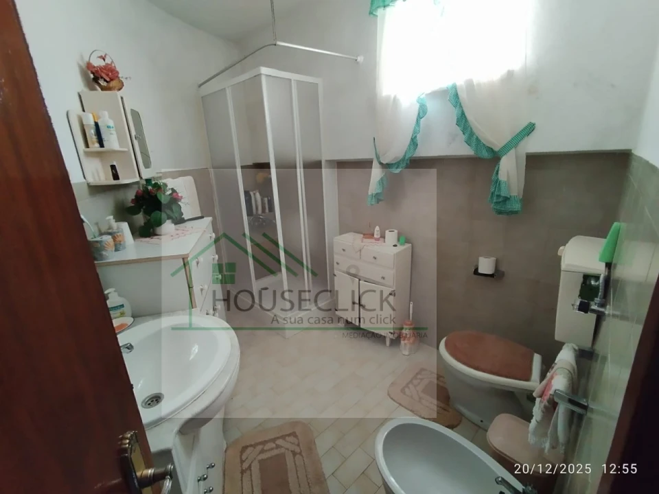 Moradia T4 para Venda em Monfortinho e Salvaterra do Extremo Foto 16