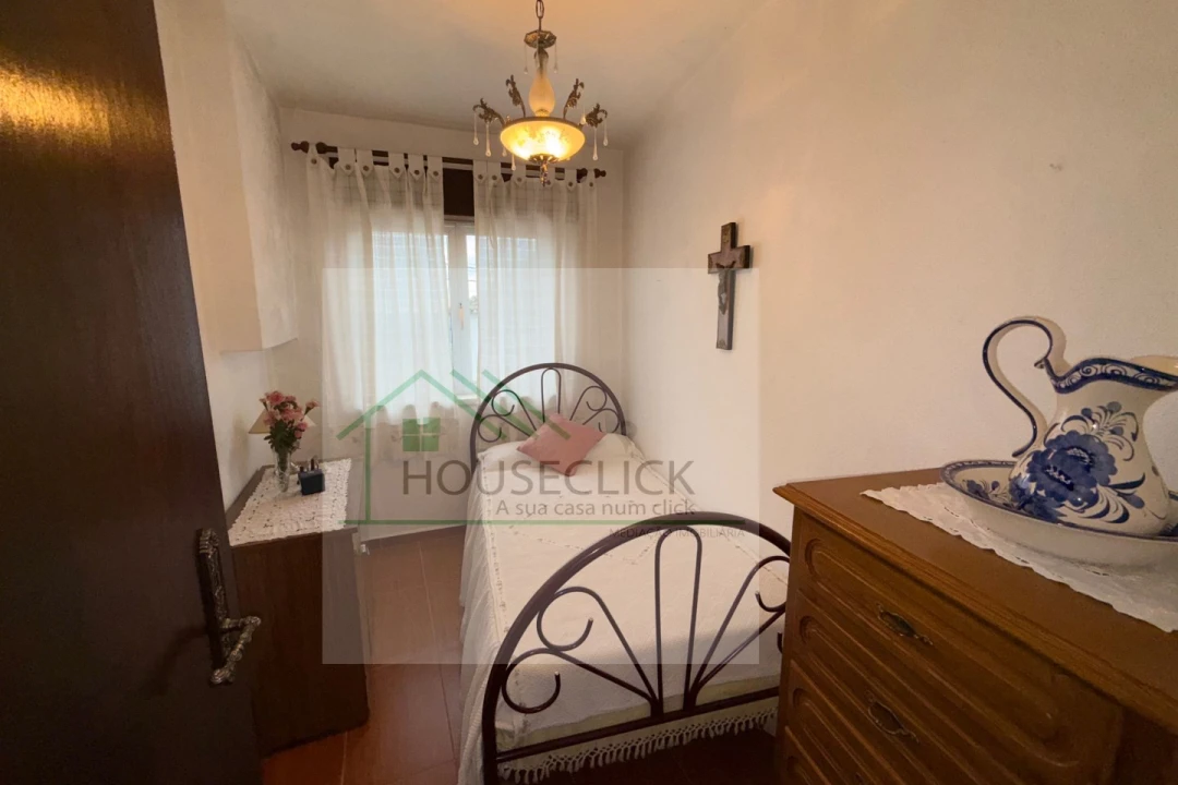 Moradia T4 para Venda em Monfortinho e Salvaterra do Extremo Foto 15