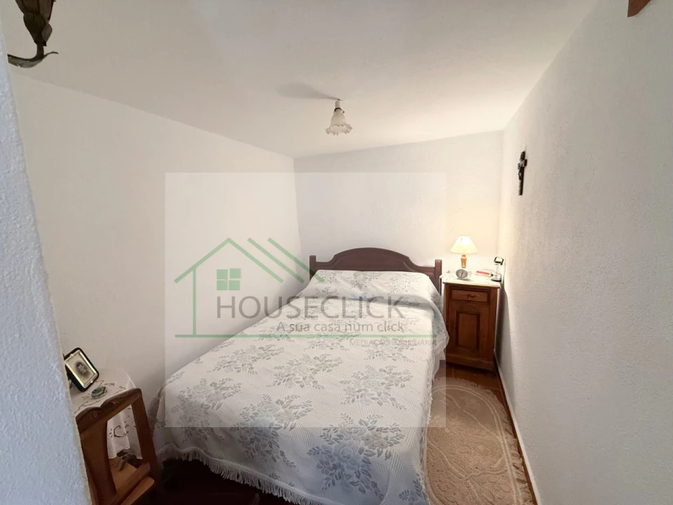 Moradia T4 para Venda em Monfortinho e Salvaterra do Extremo Foto 5