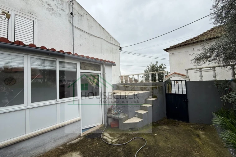 Moradia T4 para Venda em Monfortinho e Salvaterra do Extremo Foto 6