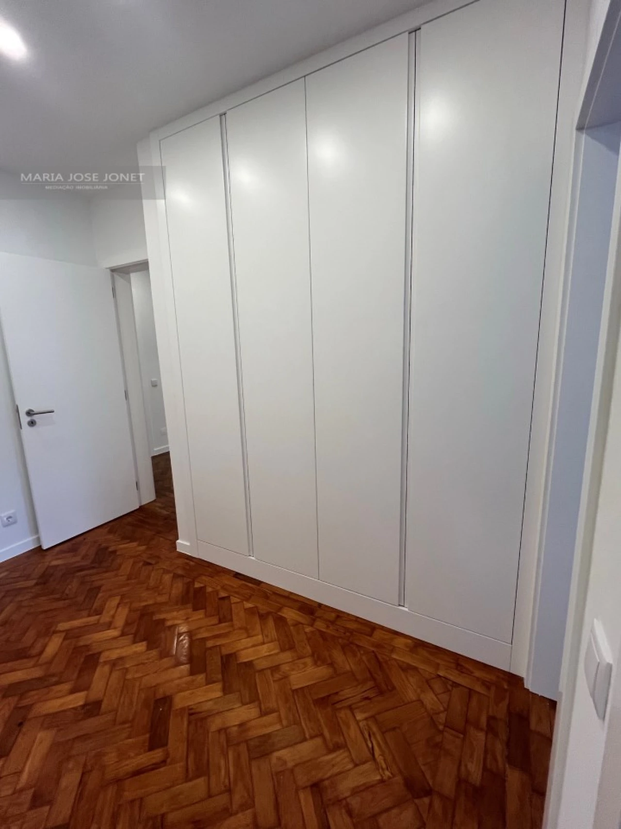 Apartamento T3 para Arrendamento em Avenidas Novas Foto 14