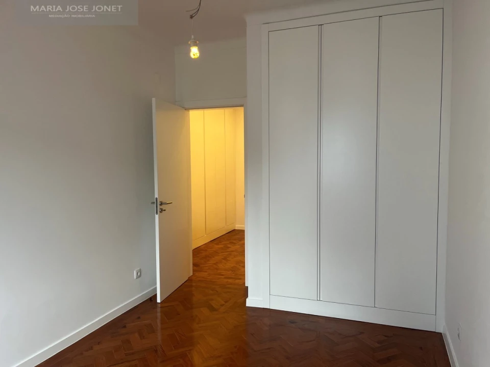 Apartamento T3 para Arrendamento em Avenidas Novas Foto 19