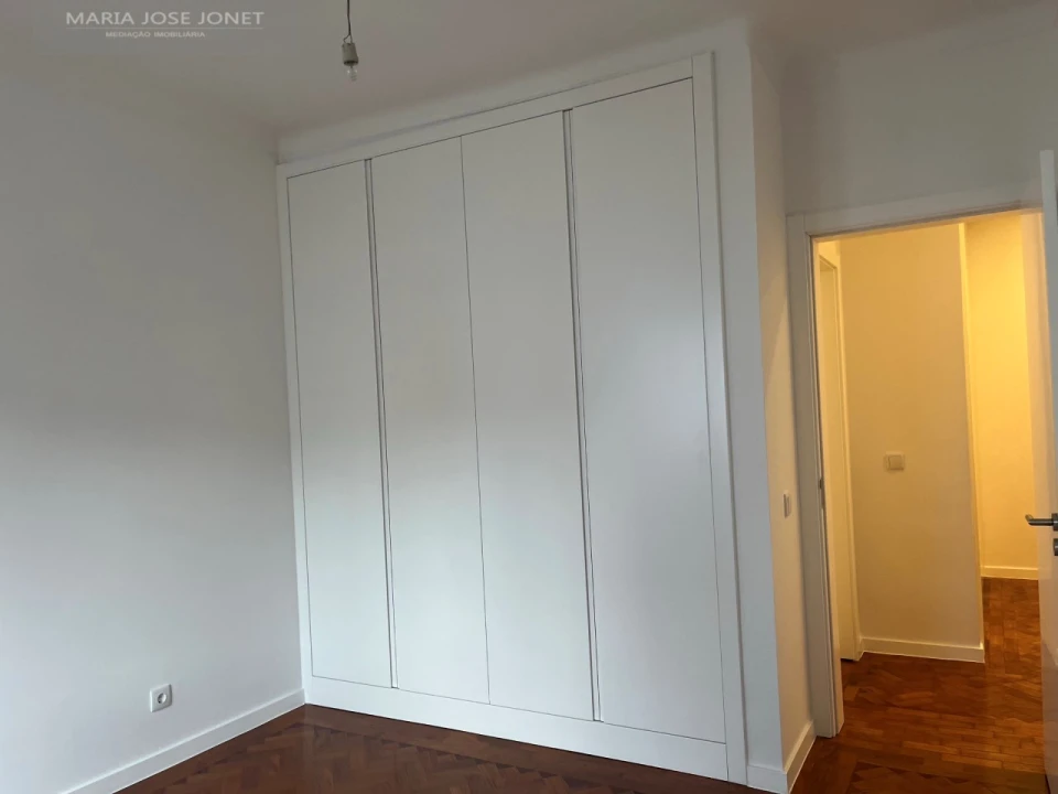 Apartamento T3 para Arrendamento em Avenidas Novas Foto 22