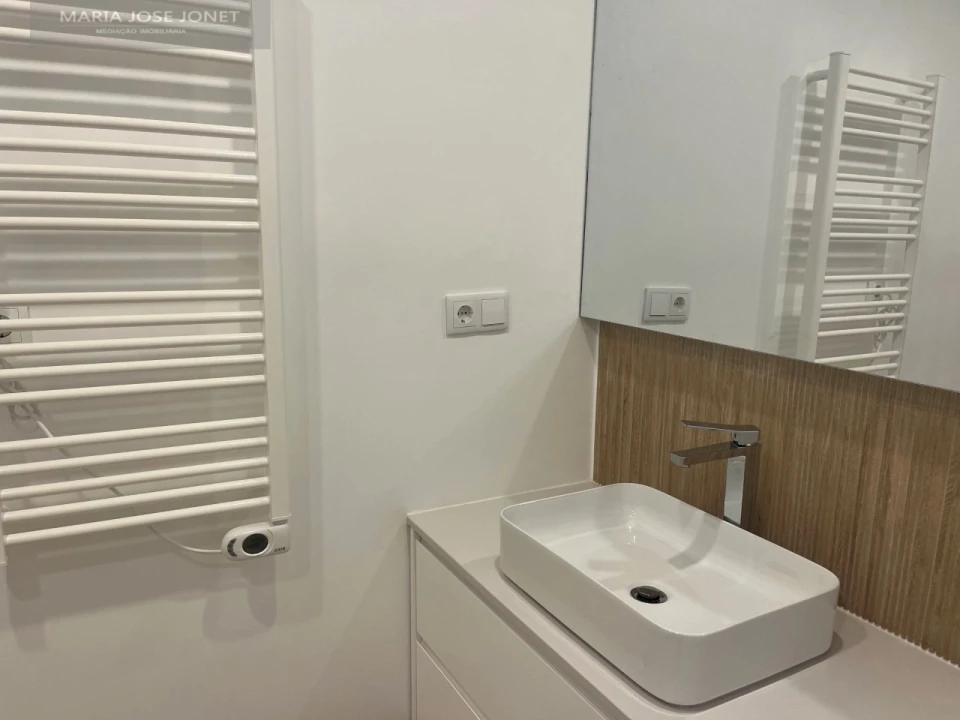 Apartamento T3 para Arrendamento em Avenidas Novas Foto 27