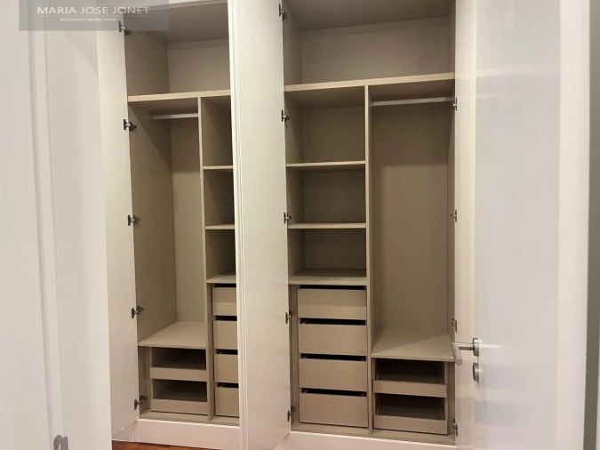 Apartamento T3 para Arrendamento em Avenidas Novas Foto 17