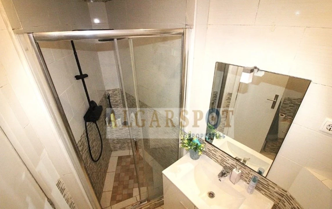 Apartamento T3 para Venda em Armação de Pera Foto 11