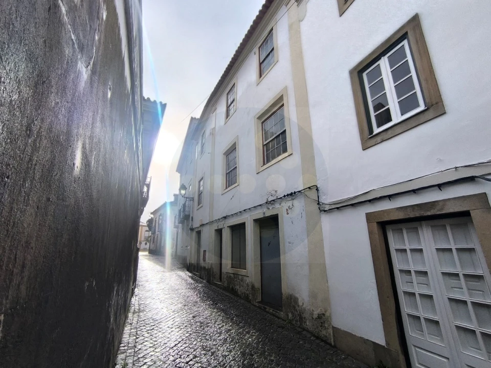 Prédio para Venda em Abrantes (São Vicente e São João) e Alferrarede Foto 22