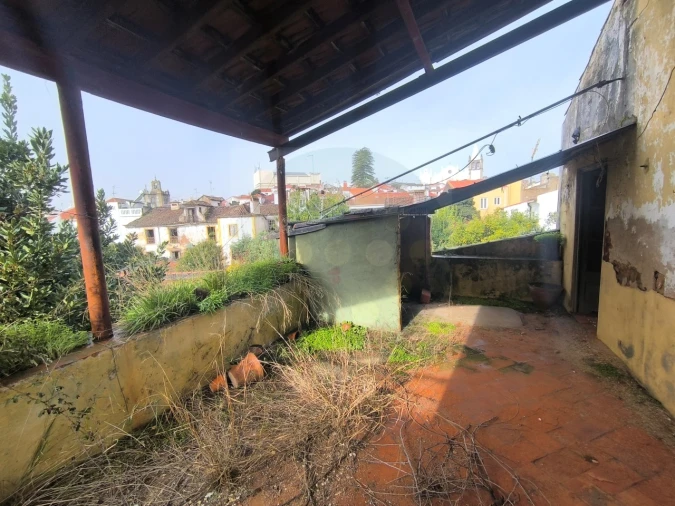 Prédio para Venda em Abrantes (São Vicente e São João) e Alferrarede Foto 17
