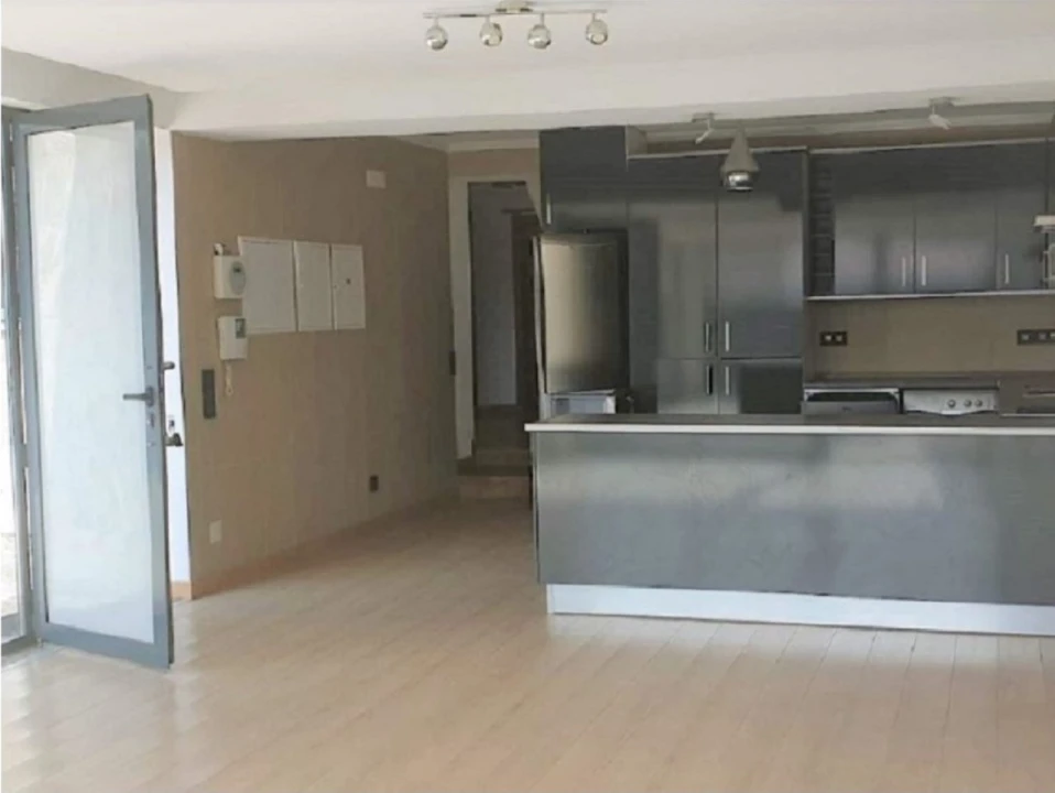 Moradia T3 para Venda em Alcabideche Foto 6