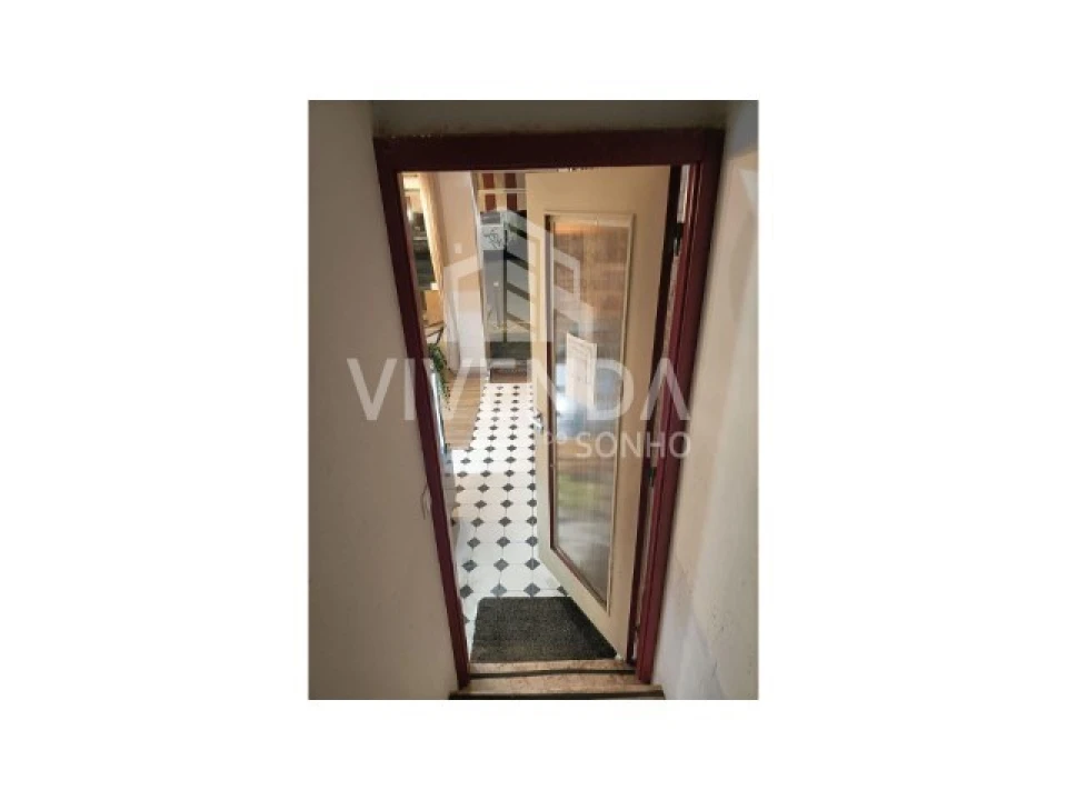 Negócio para Cedência de Quotas em União das Freguesias de Setúbal Foto 14