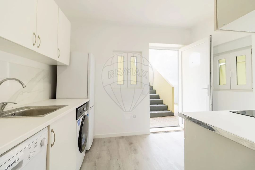 Apartamento T1 para Venda em Baixa da Banheira e Vale da Amoreira Foto 18