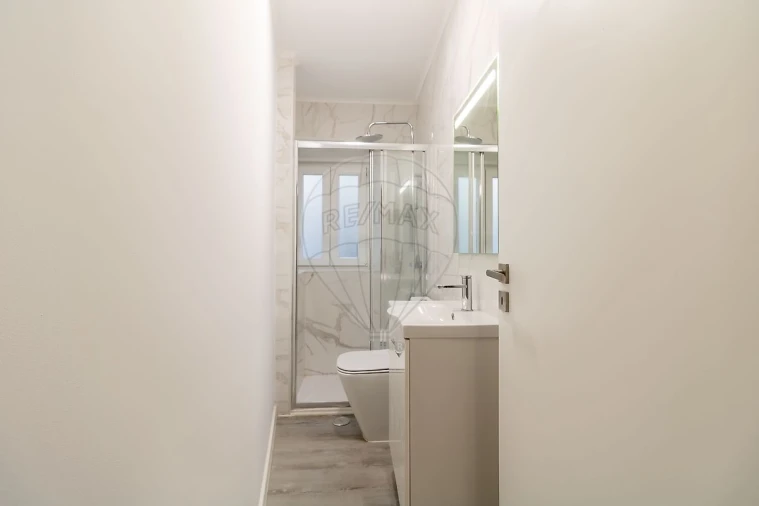 Apartamento T1 para Venda em Baixa da Banheira e Vale da Amoreira Foto 14